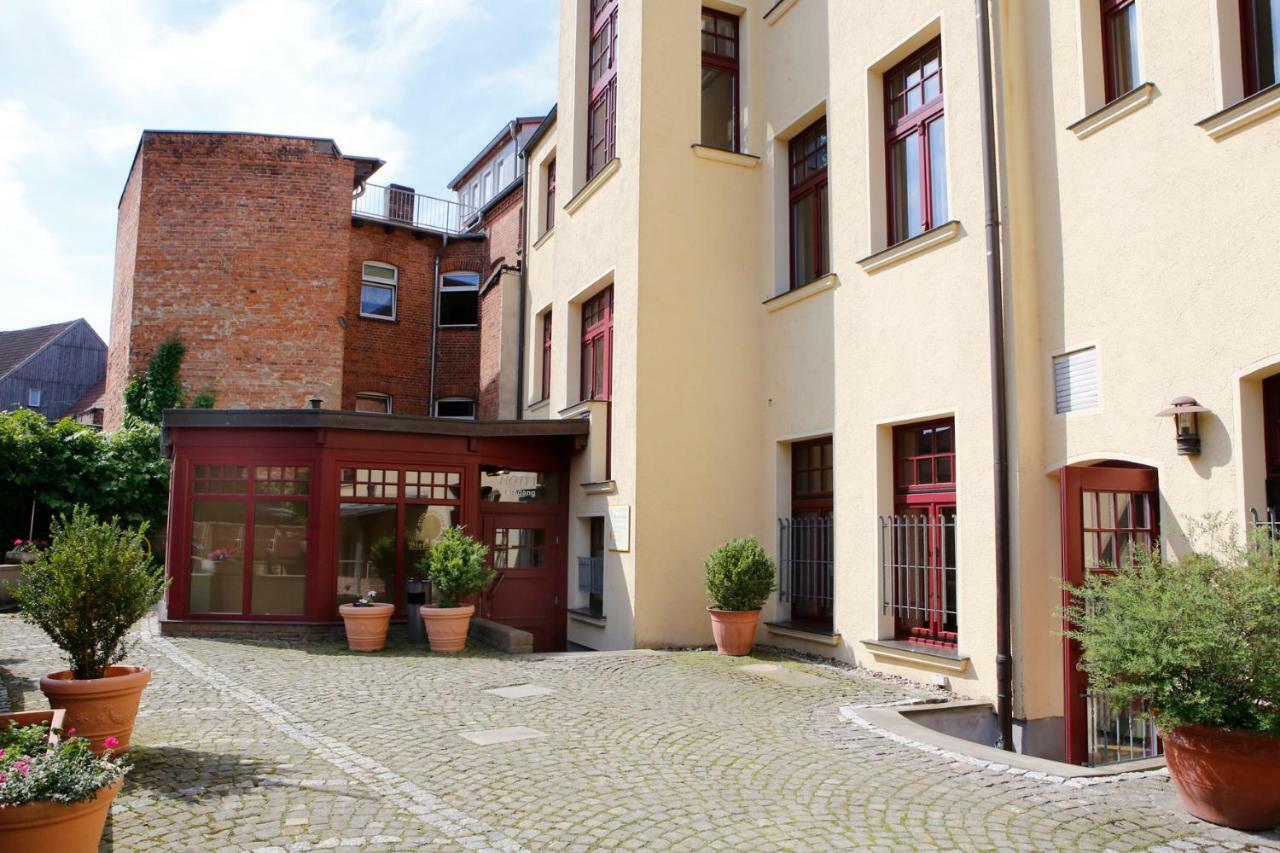 Hotel Reutterhaus Gardelegen Eksteriør billede